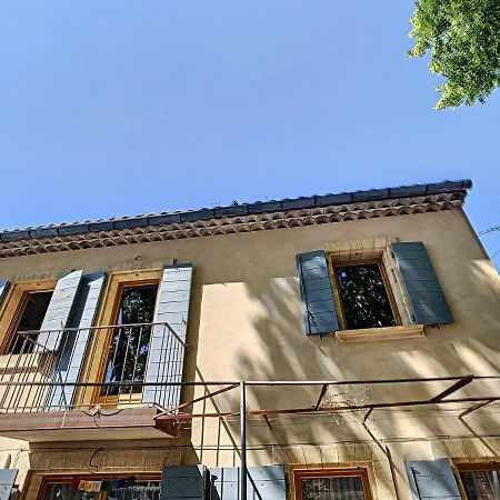 T2 Robion Luberon Apartment Екстериор снимка