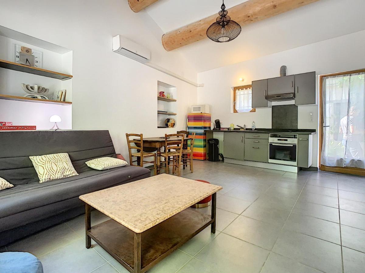 T2 Robion Luberon Apartment Екстериор снимка